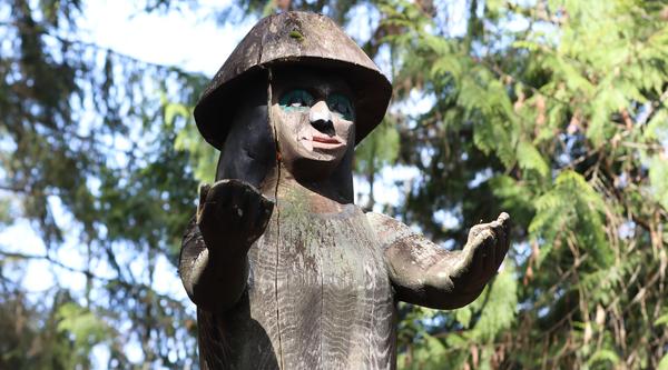 Kwulasulwut Garden totem