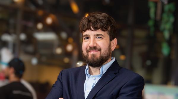 Headshot of Dr. Andrew Loudon