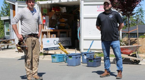 VIU Building Partnerships for Hands-on Learning Experiences