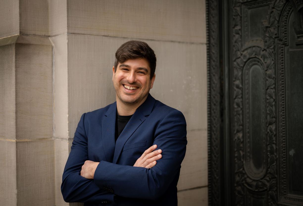 Michael MacKenzie headshot